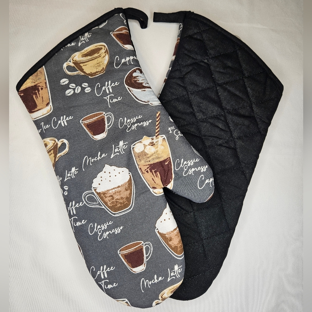 Coffee Themed Pot Holders, Oven Mitts, And Tablecloth NEW - Picture 4 of 9